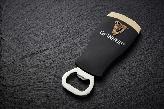 GUINNESS PVC OPENER / MAGNET